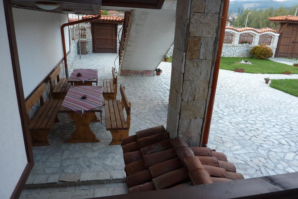 Guest House H Dzhogolanov Копривштица Экстерьер фото