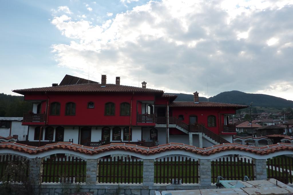Guest House H Dzhogolanov Копривштица Экстерьер фото